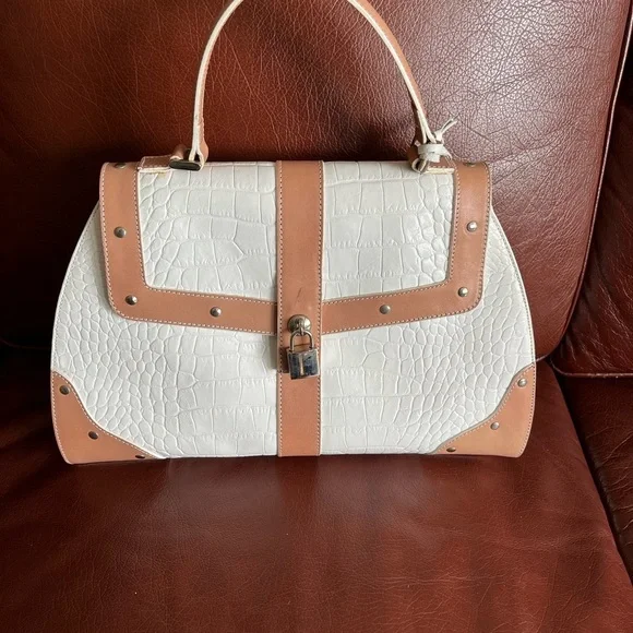 Elegant White and Tan Handbag - Picture 1 of 6